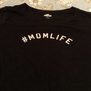 Old navy #MOMLIFE black tee shirt Sz S
